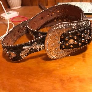 Double gun rhinestone belt